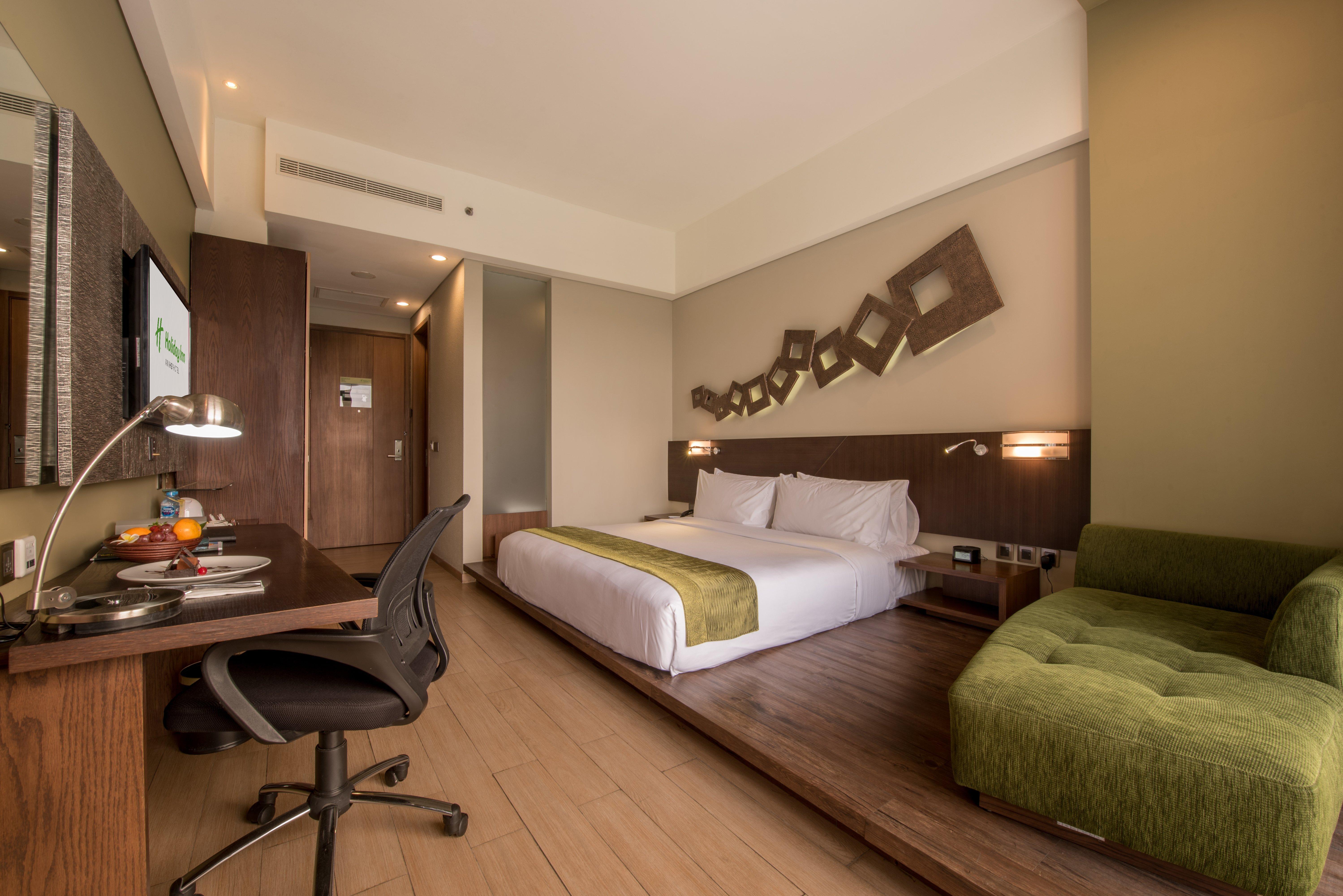 Holiday Inn Cikarang Jababeka By Ihg Esterno foto