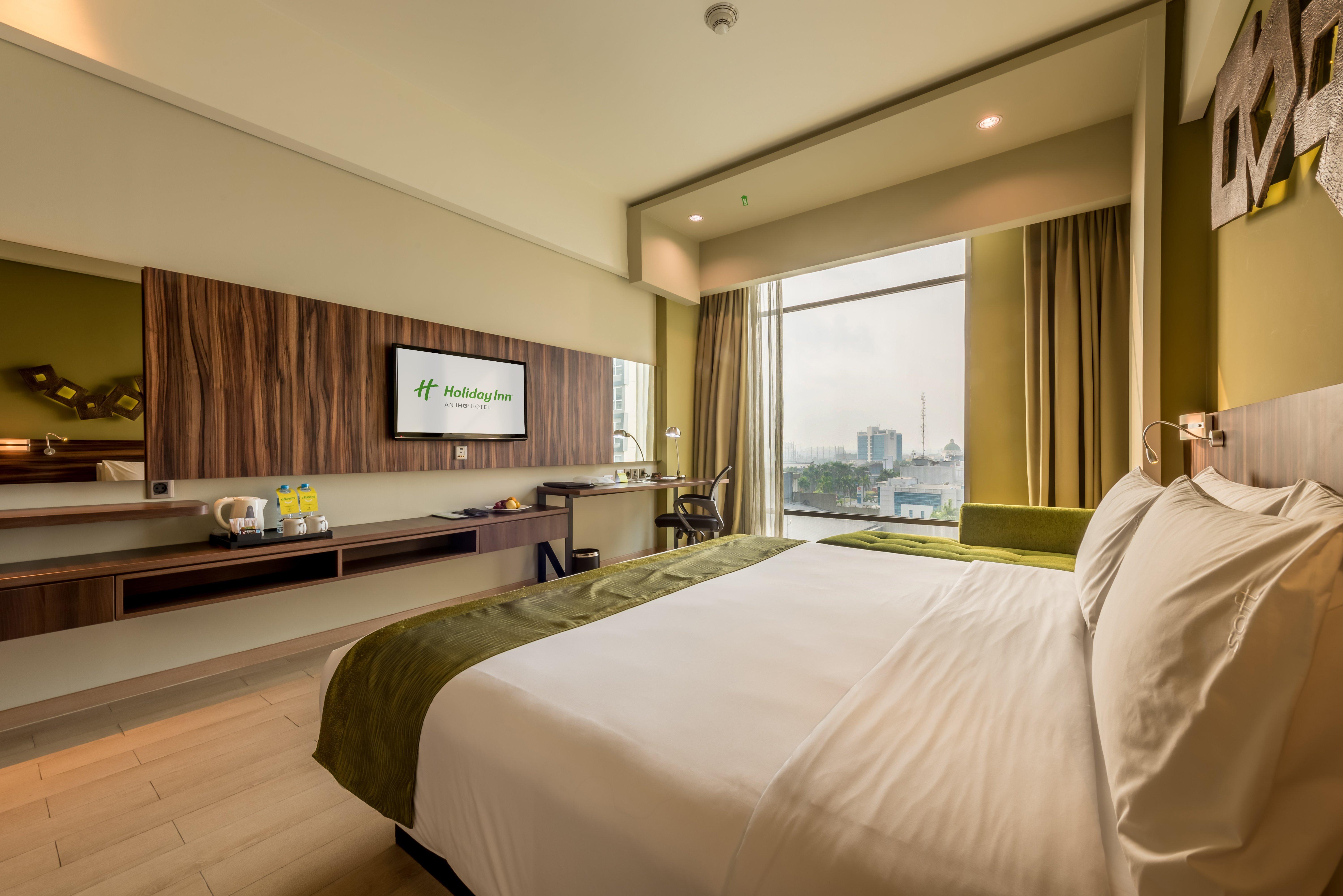 Holiday Inn Cikarang Jababeka By Ihg Esterno foto