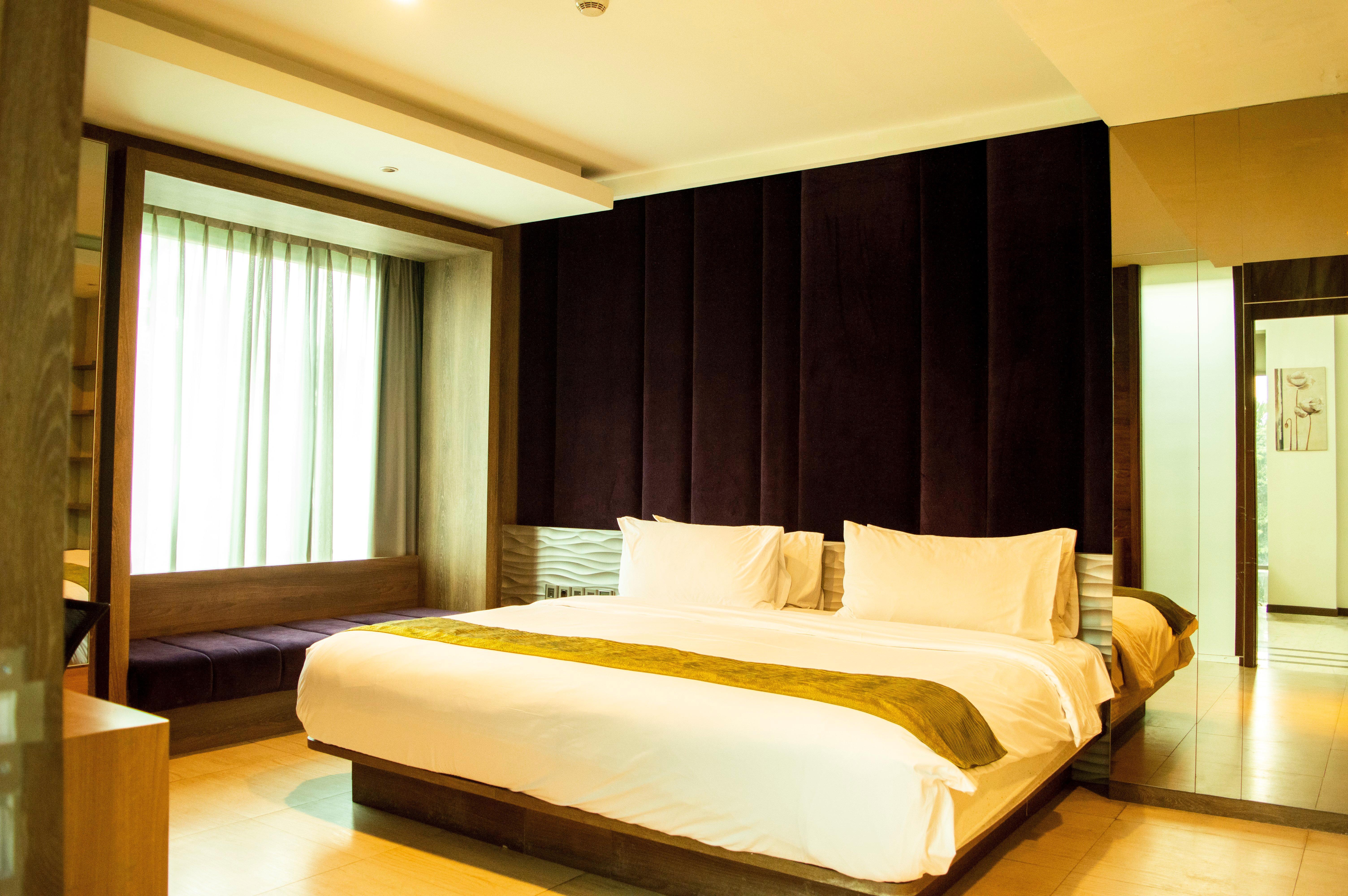 Holiday Inn Cikarang Jababeka By Ihg Esterno foto