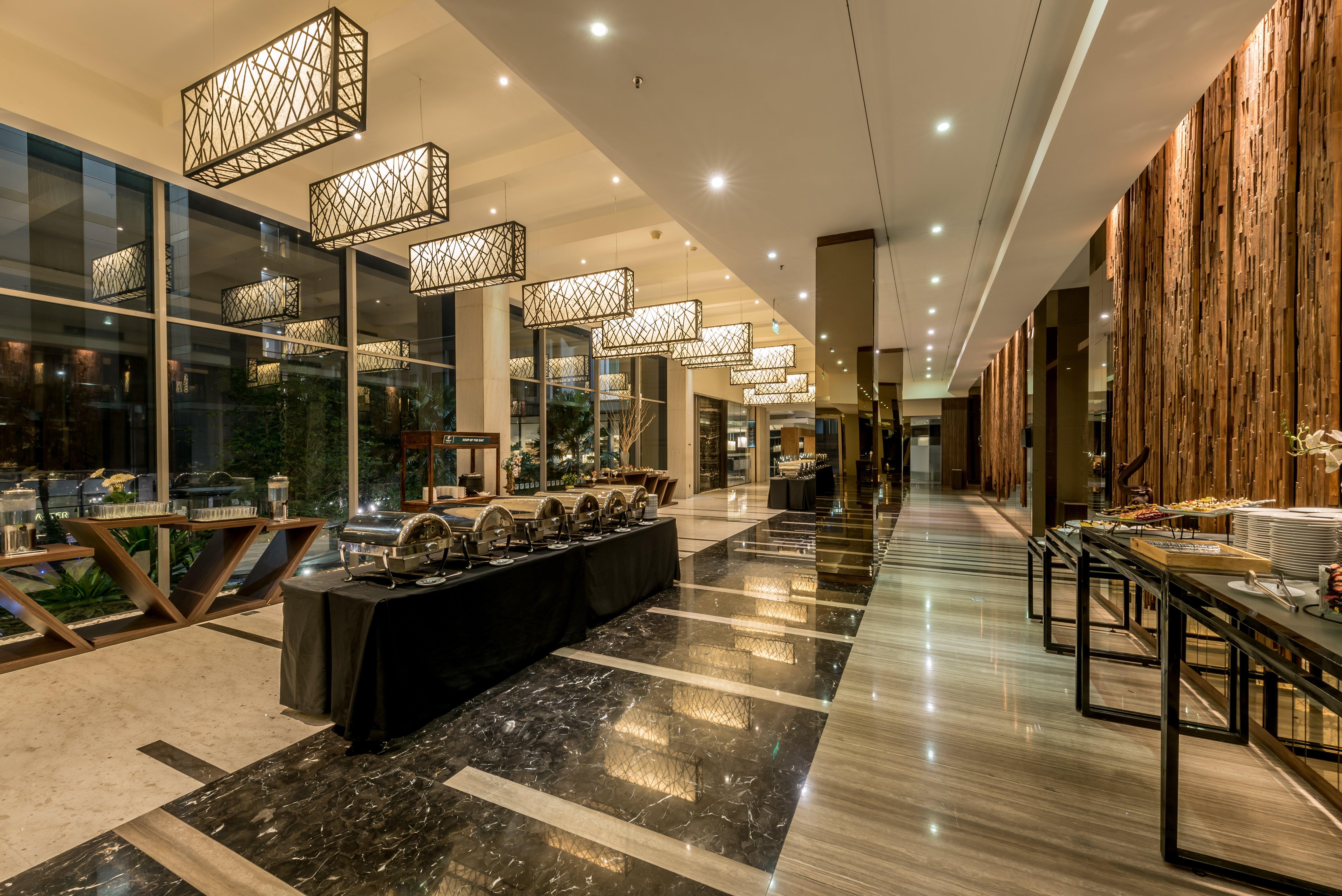 Holiday Inn Cikarang Jababeka By Ihg Esterno foto