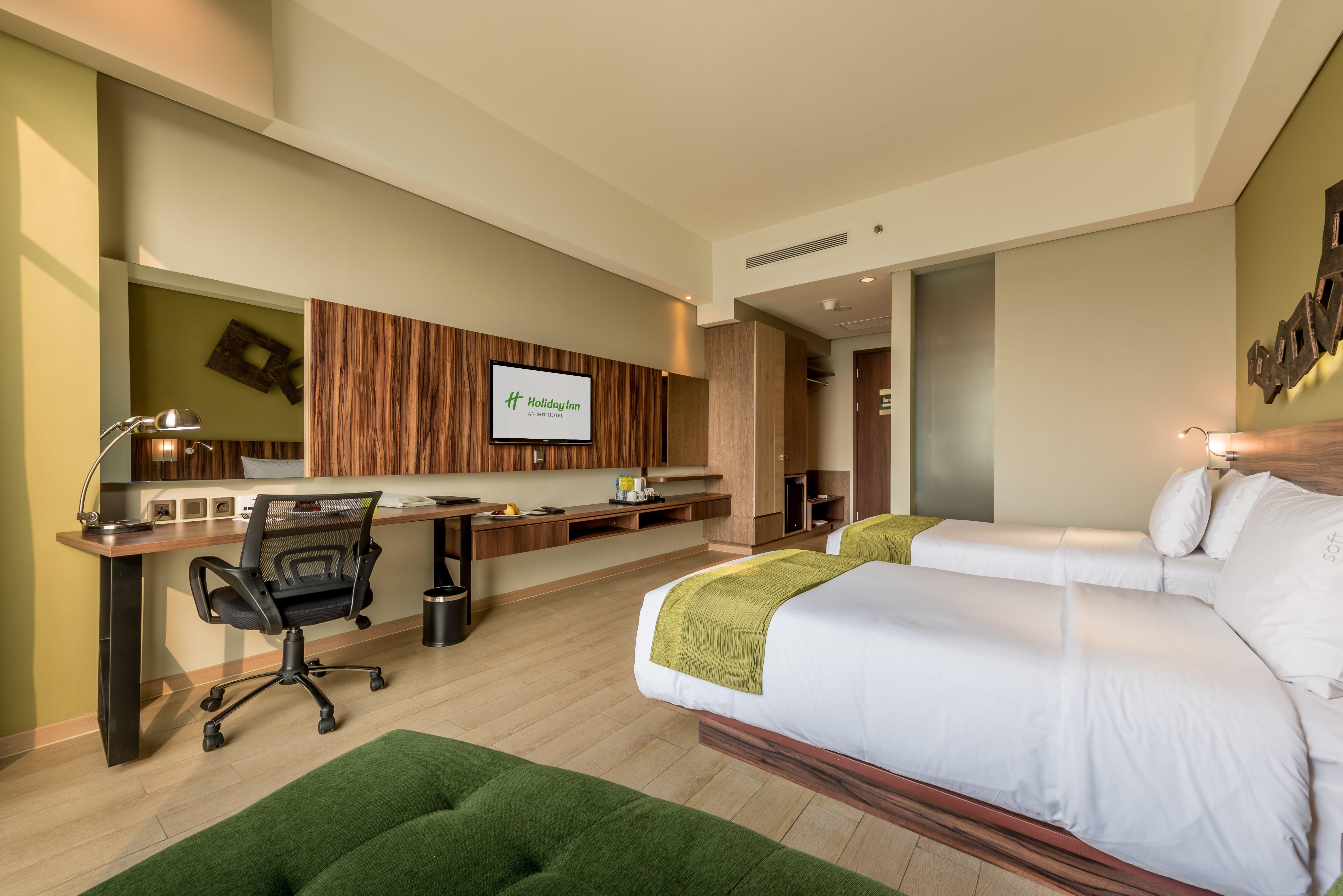 Holiday Inn Cikarang Jababeka By Ihg Esterno foto