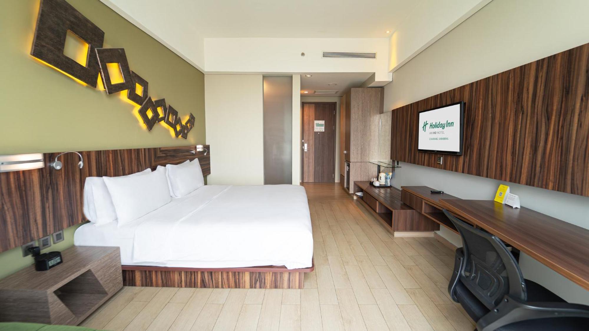 Holiday Inn Cikarang Jababeka By Ihg Esterno foto