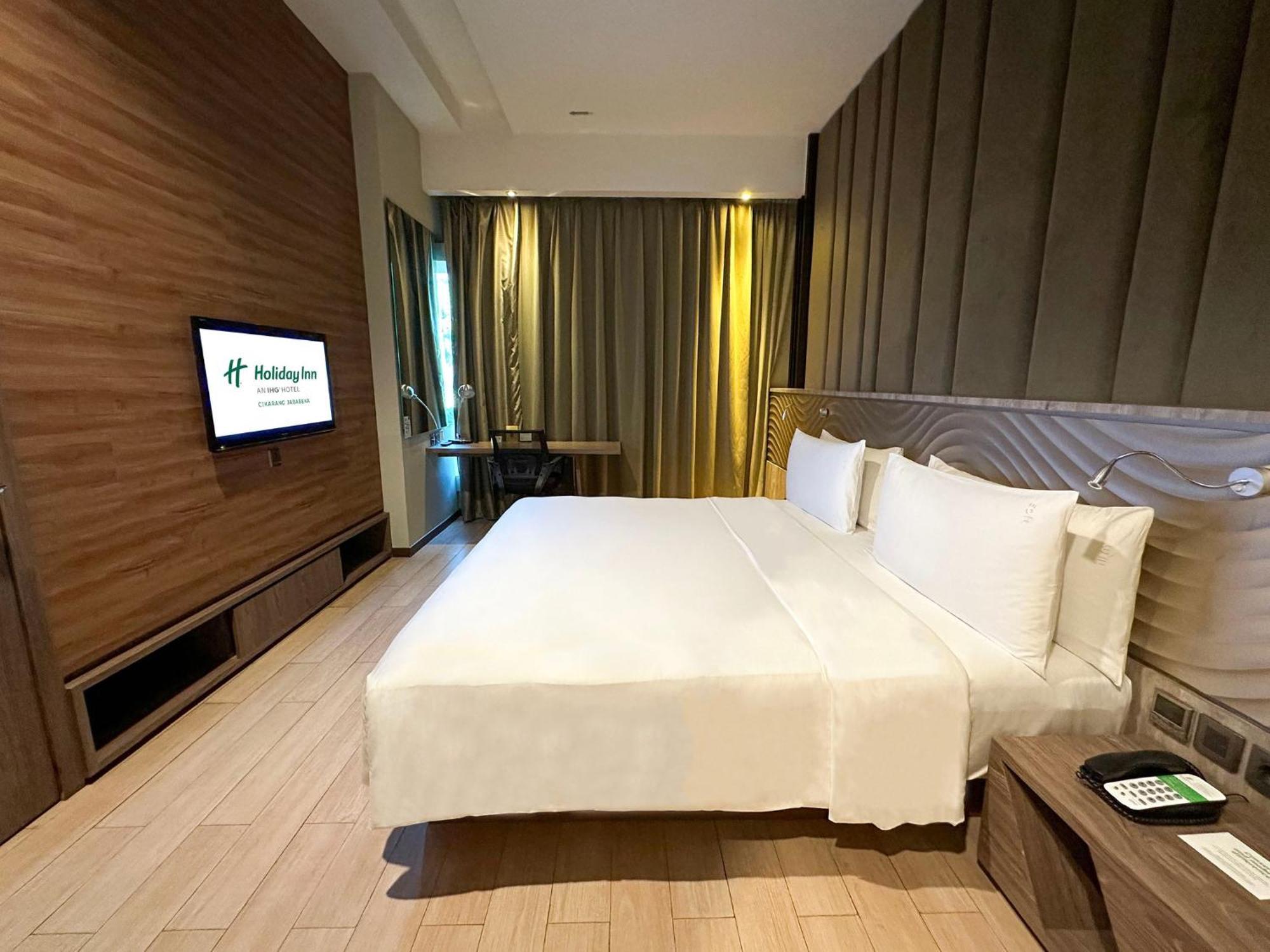 Holiday Inn Cikarang Jababeka By Ihg Esterno foto